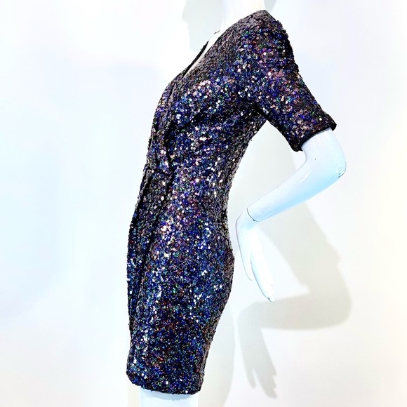NWOT FRENCH CONNECTION Purple+ Multi Sequin Black Short Sleeved Dress Size: 4 - Picture 4 of 7